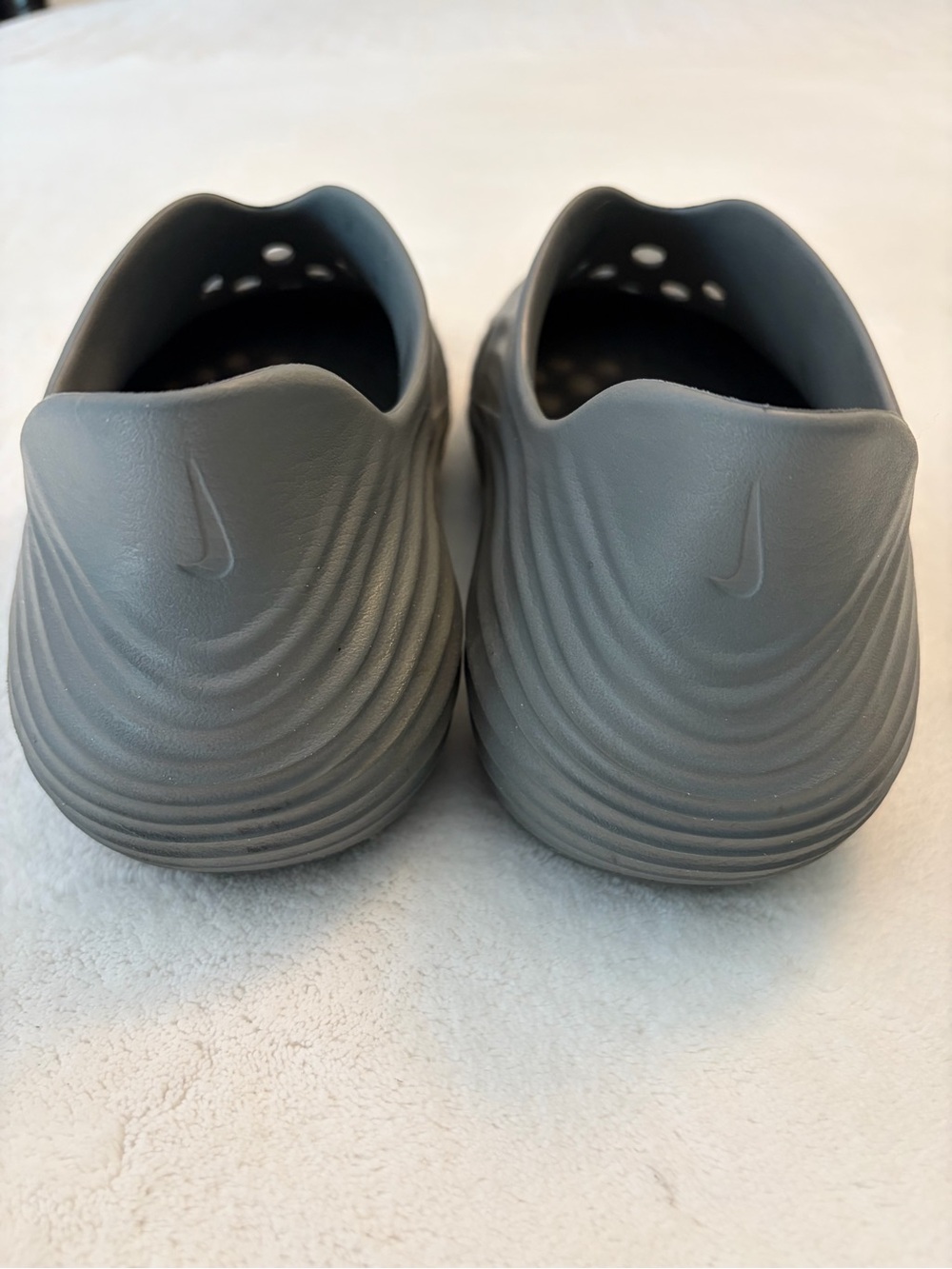 Nike ReactX Rejuven8 Slip On Shoes M11/W12 - Picture 3 of 9